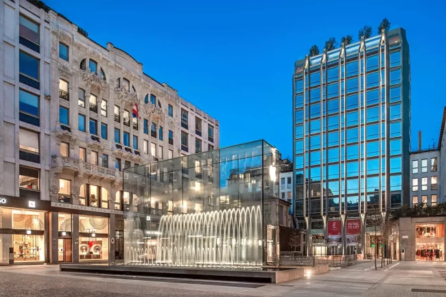 The Liberty Tower - Piazza del Liberty Milano