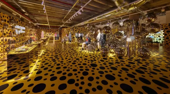 Louis Vuitton - Garage Traversi, Milano