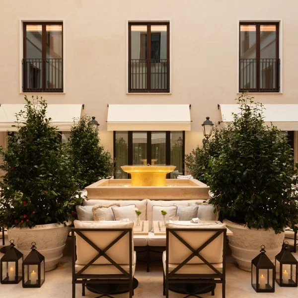 Piazzetta - Courtesy by Corinthia Rome