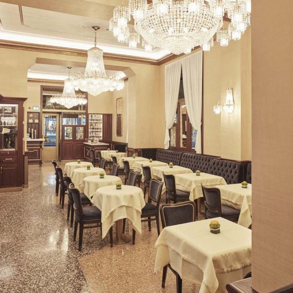 ESA engineering - Pasticceria COVA Montenapoleone - Milano