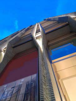 The Liberty Tower - Piazza del Liberty Milano
